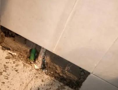 天柱楼顶漏水维修公司分享下修复水管漏水的几种小方法